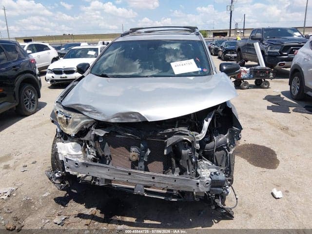 2018 TOYOTA RAV4 SE 13
