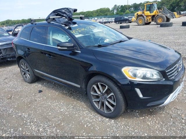 2017 VOLVO XC60 T6 DYNAMIC