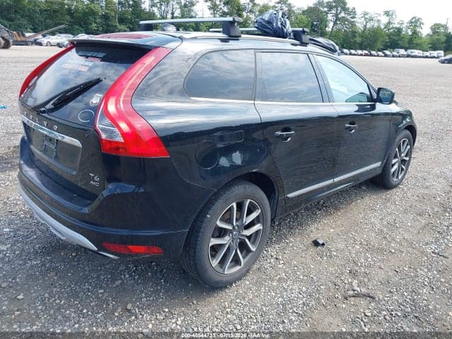 2017 VOLVO XC60 T6 DYNAMIC 4