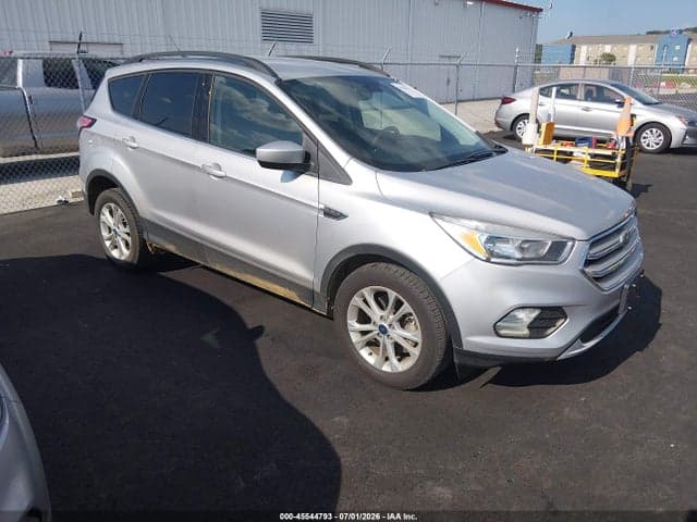 2018 FORD ESCAPE SE 1