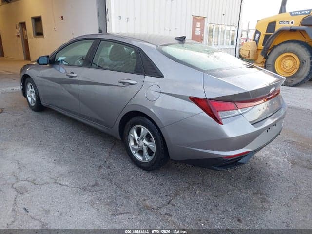 2023 HYUNDAI ELANTRA SE 3