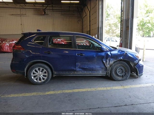 2018 NISSAN ROGUE S 13