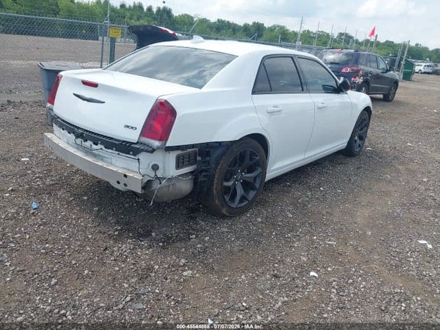 2021 CHRYSLER 300 TOURING 4