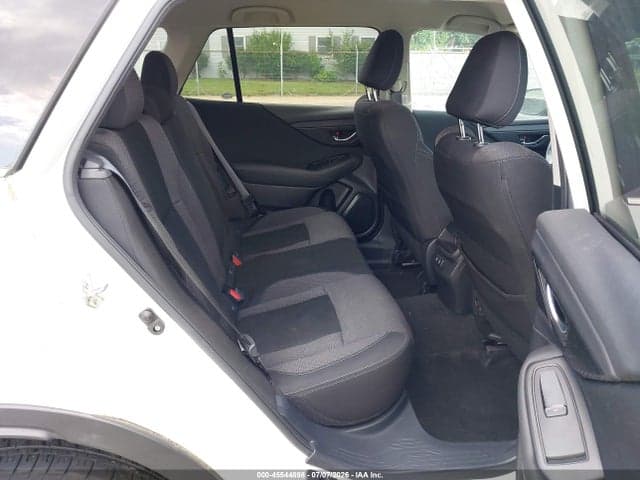 2021 SUBARU OUTBACK PREMIUM 8