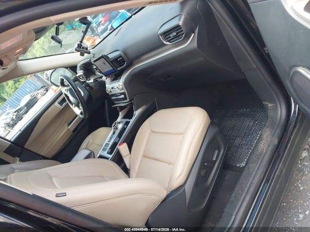 2024 FORD EXPLORER XLT 5