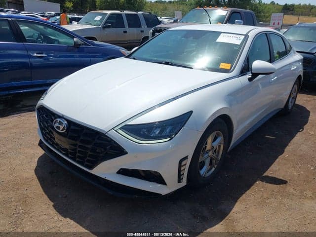 2020 HYUNDAI SONATA SE 2
