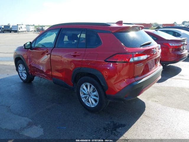 2024 TOYOTA COROLLA CROSS LE 3