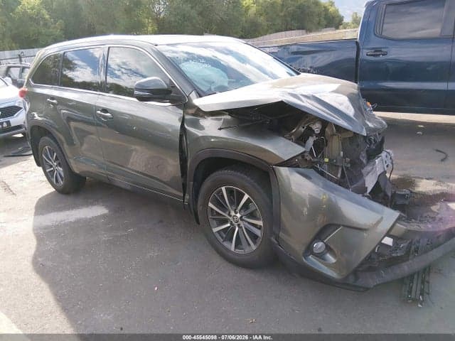 2017 TOYOTA HIGHLANDER XLE - 1