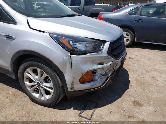 2018 FORD ESCAPE S 17