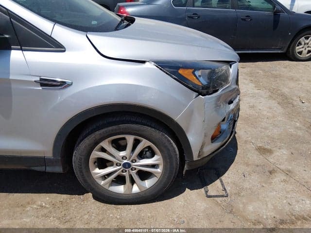 2018 FORD ESCAPE S 18