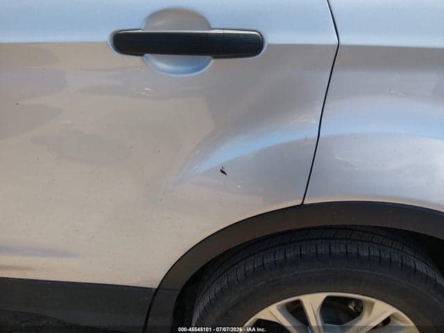 2018 FORD ESCAPE S 21