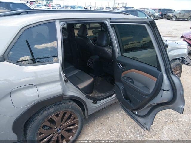 2025 SUBARU FORESTER SPORT 8