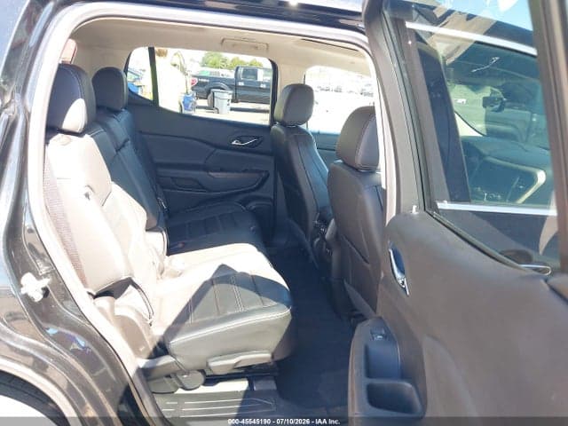 2023 GMC ACADIA AWD DENALI 8