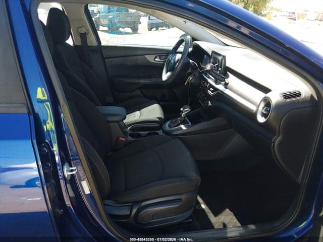2019 KIA FORTE LXS 5