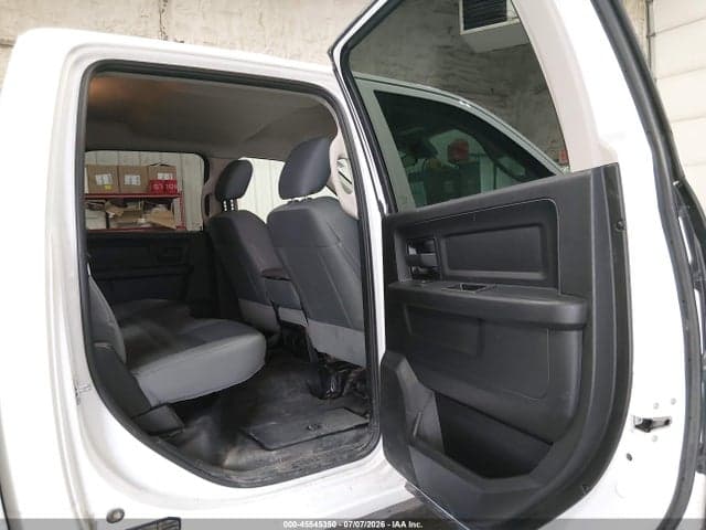 2018 RAM 1500 TRADESMAN 4X4 5'7 BOX 8