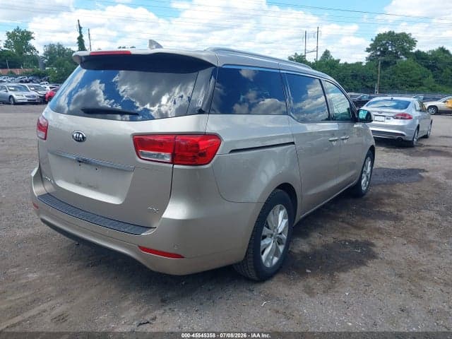 2017 KIA SEDONA EX 4
