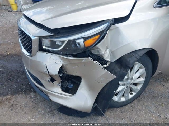 2017 KIA SEDONA EX 6