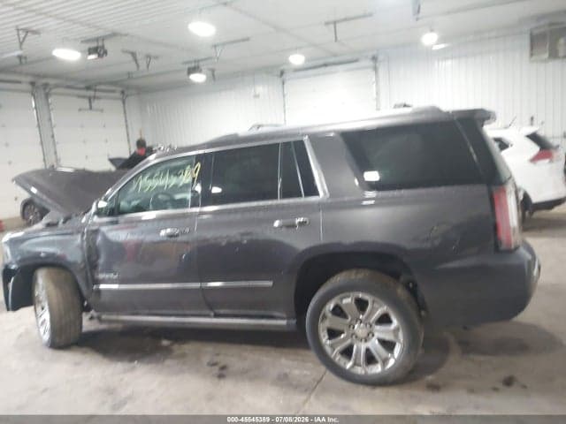 2017 GMC YUKON DENALI 13