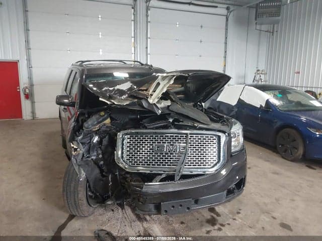 2017 GMC YUKON DENALI 6