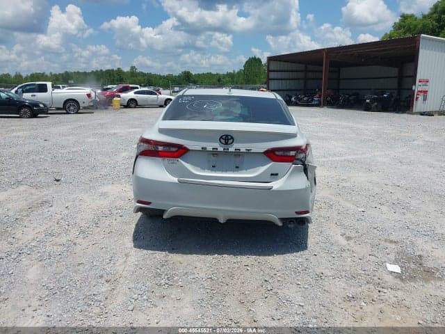 2022 TOYOTA CAMRY SE 17