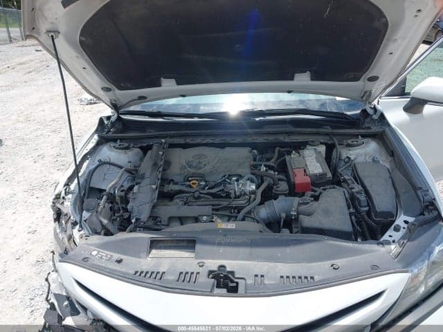 2022 TOYOTA CAMRY SE 10