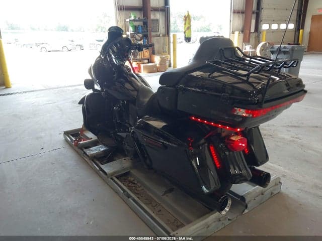 2022 HARLEY-DAVIDSON FLHTK 3
