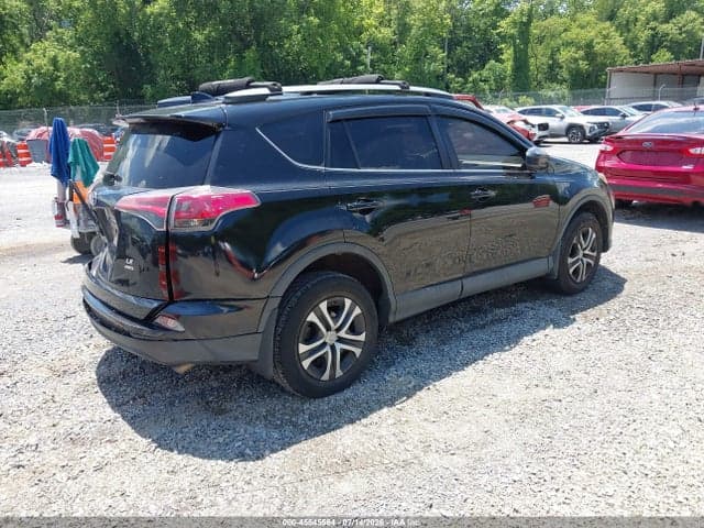 2017 TOYOTA RAV4 LE 4