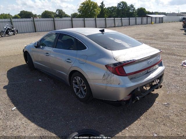 2020 HYUNDAI SONATA SEL 3