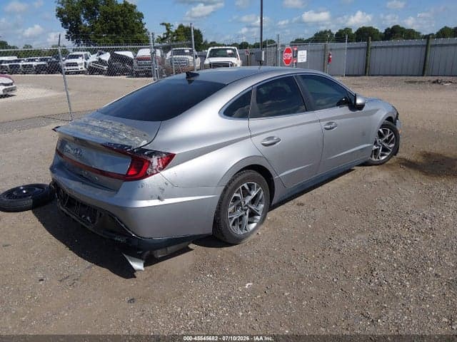 2020 HYUNDAI SONATA SEL 4