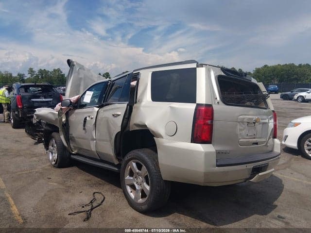 2017 CHEVROLET TAHOE LT 3