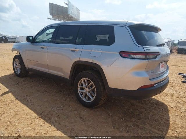 2023 JEEP GRAND CHEROKEE L LAREDO 4X4 3