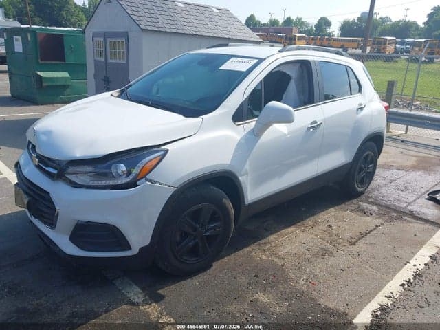 2019 CHEVROLET TRAX LT 2