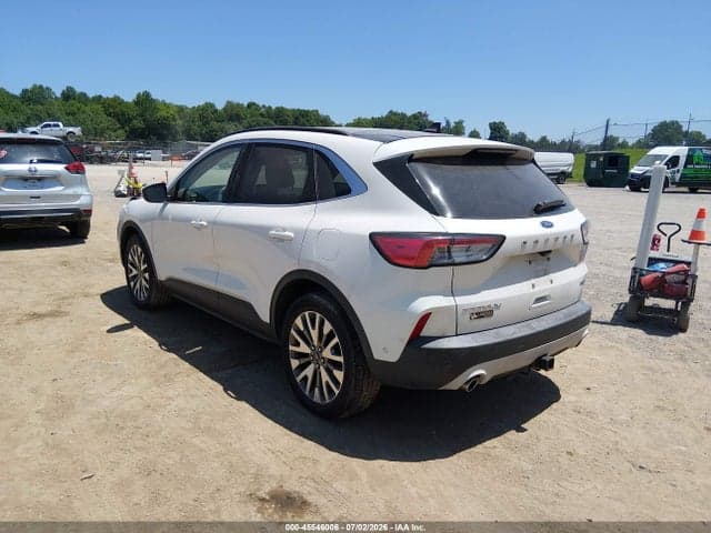 2020 FORD ESCAPE TITANIUM 3