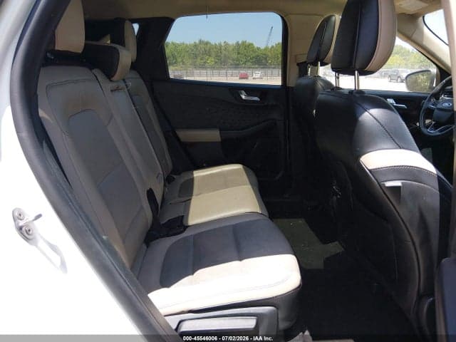 2020 FORD ESCAPE TITANIUM 8