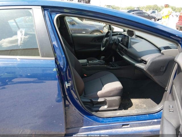 2023 TOYOTA PRIUS LE 5