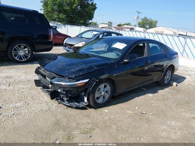 2024 HYUNDAI ELANTRA SE 2