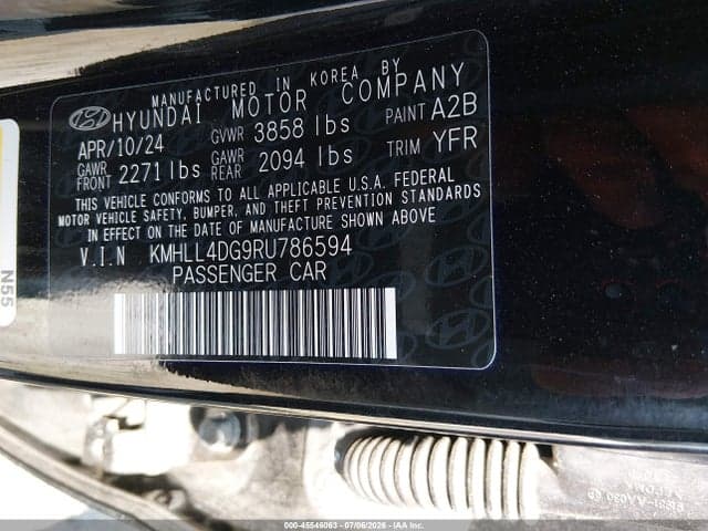 2024 HYUNDAI ELANTRA SE 9