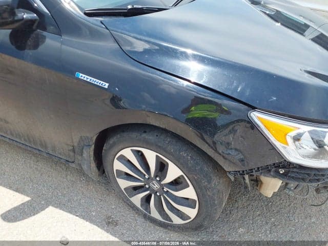 2017 HONDA ACCORD HYBRID EX-L 17