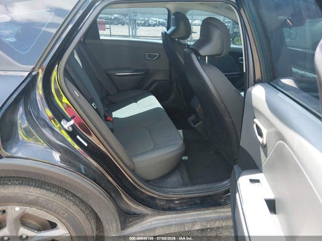 2025 KIA K4 LXS 8