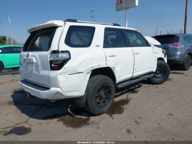 2019 TOYOTA 4RUNNER SR5 4