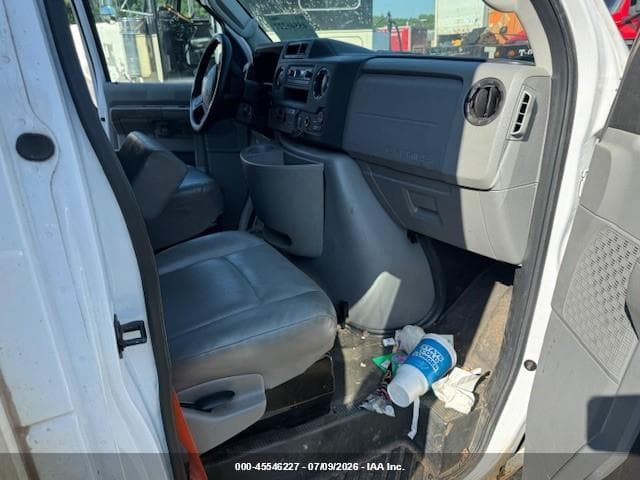 2023 FORD E-350 CUTAWAY 7