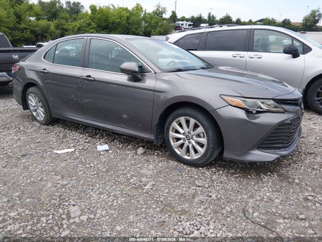 2019 TOYOTA CAMRY LE
