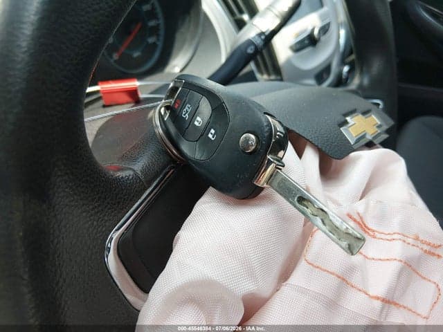 2017 CHEVROLET CRUZE LS AUTO 11