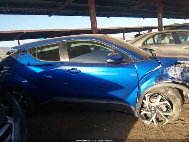 2018 TOYOTA C-HR XLE PREMIUM 13