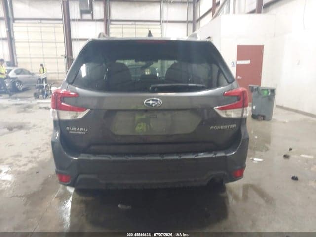 2020 SUBARU FORESTER PREMIUM 17