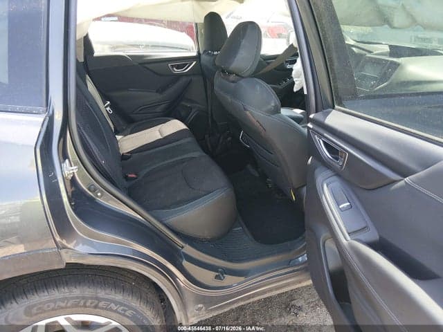 2020 SUBARU FORESTER PREMIUM 8