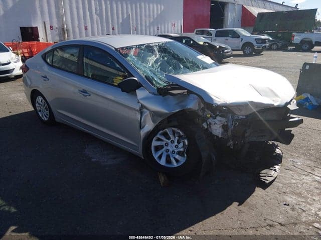 2020 HYUNDAI ELANTRA SE 1