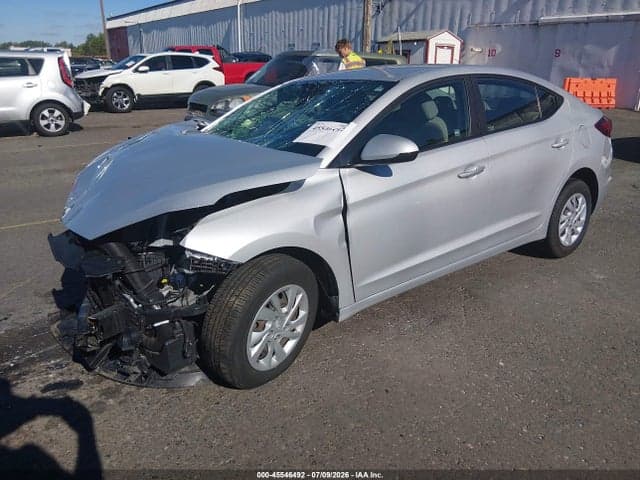 2020 HYUNDAI ELANTRA SE 2