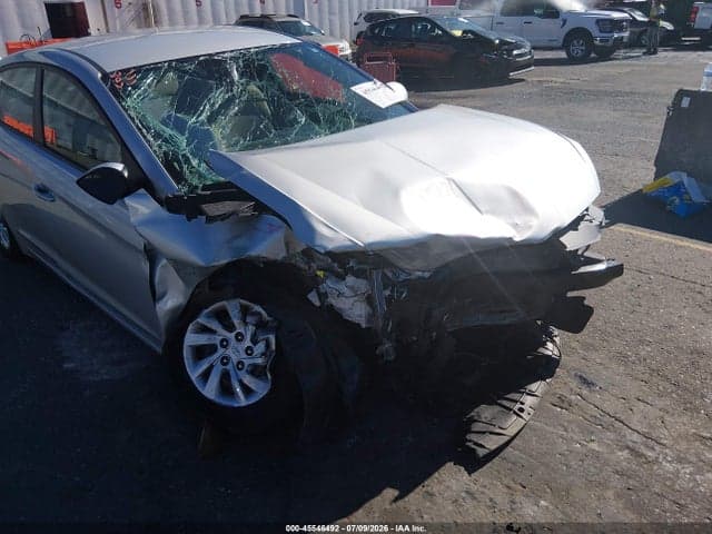 2020 HYUNDAI ELANTRA SE 6