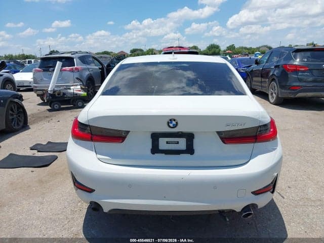 2020 BMW 330I 16